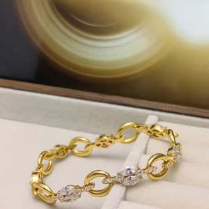 Stellar Loops Sterling silver gold plated pigeon egg diamond bracelet 03 1