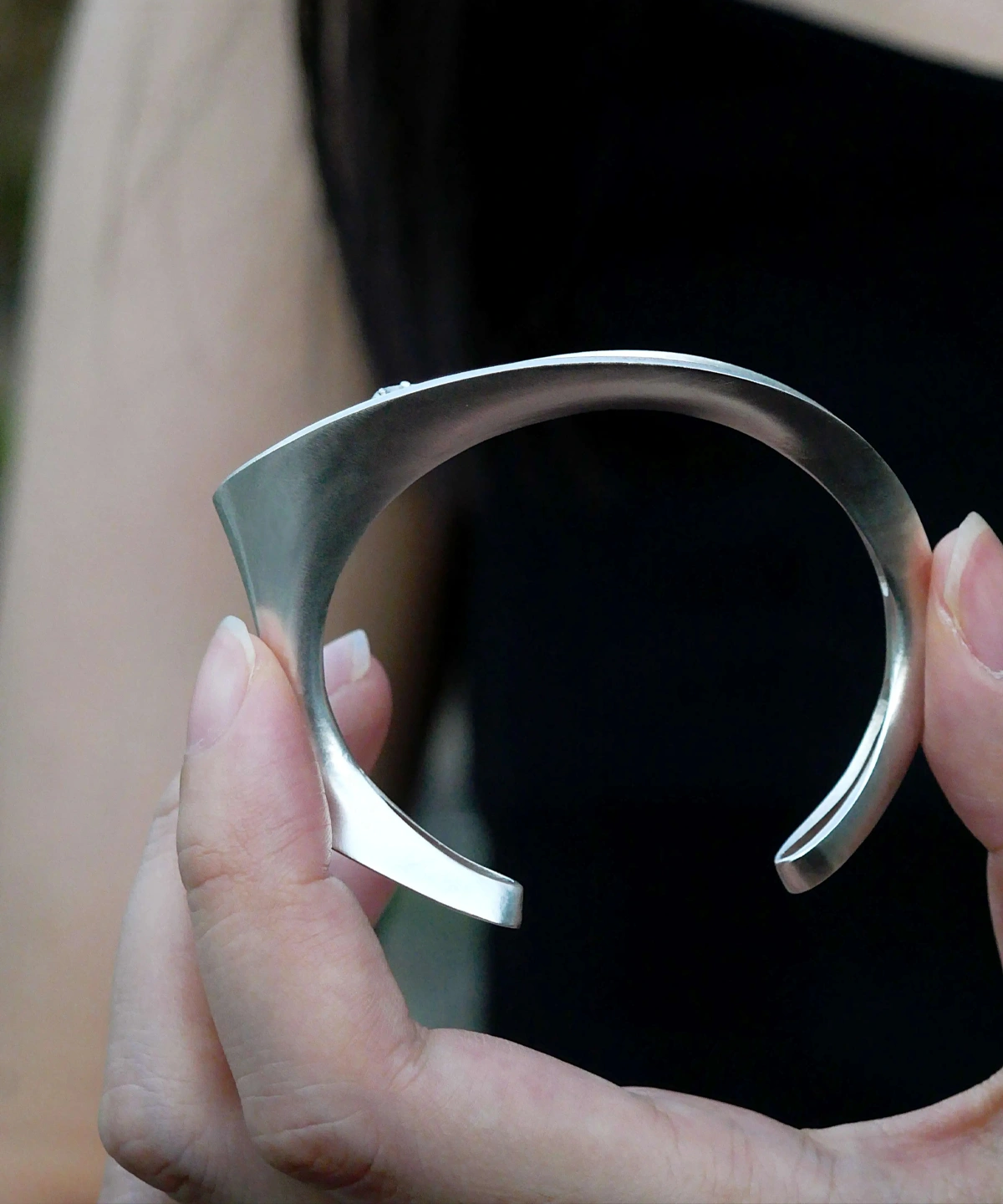 Nebula Sculptural S925 Sterling Silver Open Bangle 02