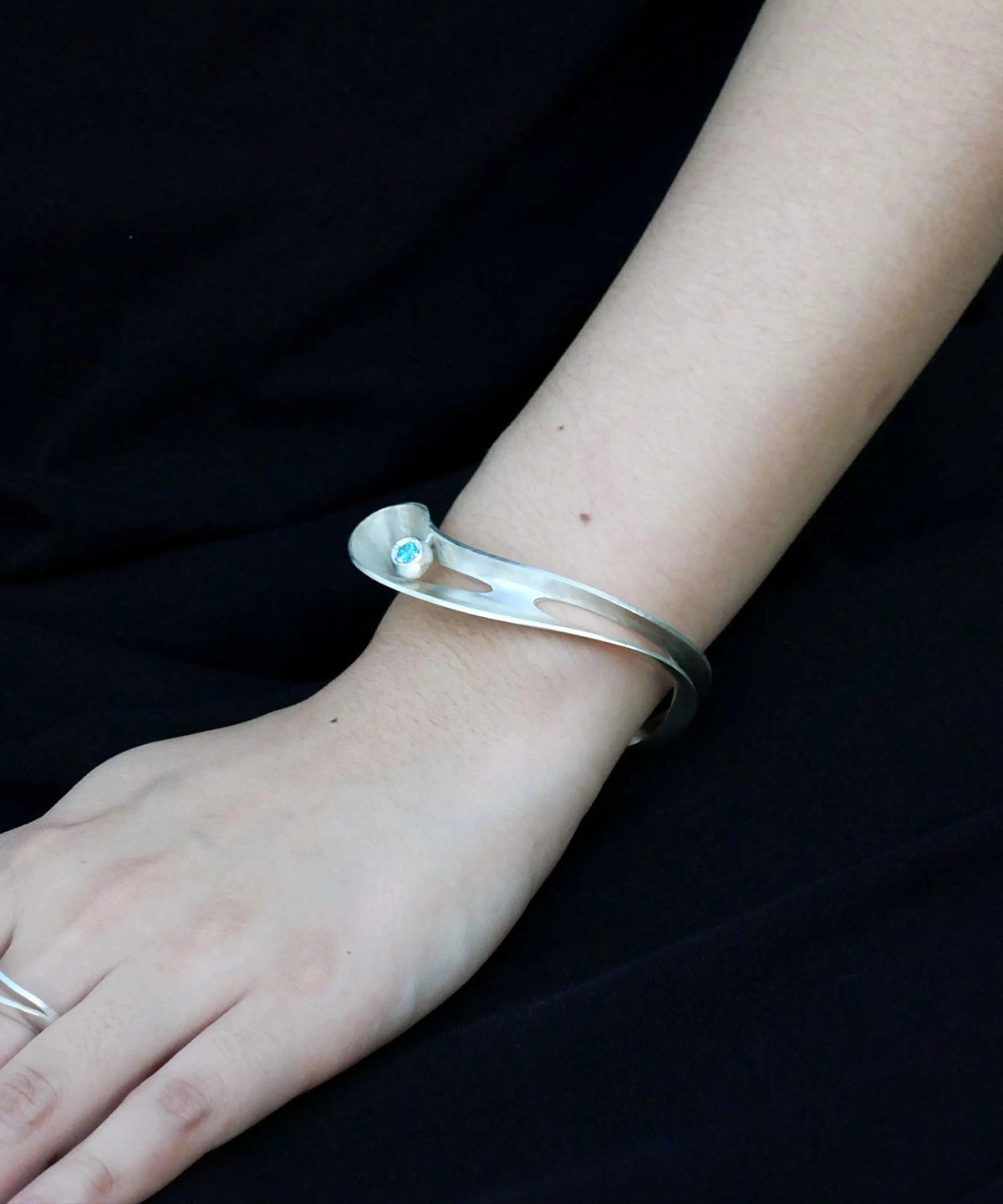 Nebula Sculptural S925 Sterling Silver Open Bangle 04