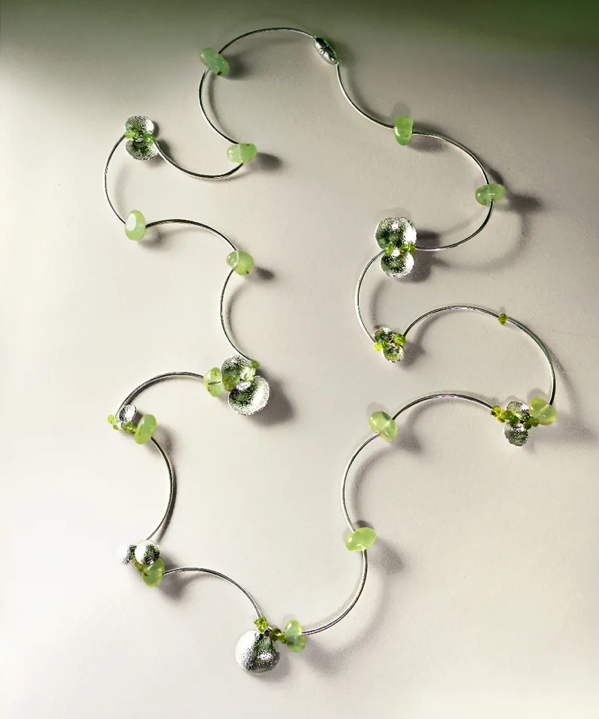 Prelude Summer Natural Peridot Necklace in Sterling Silver 10