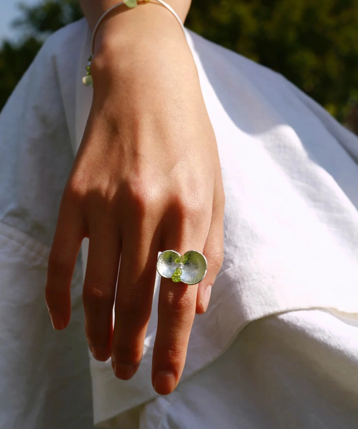 Prelude Summer Natural Peridot Ring in Sterling Silver 01