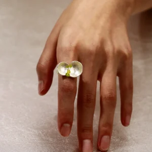 Prelude Summer Natural Peridot Ring in Sterling Silver 08