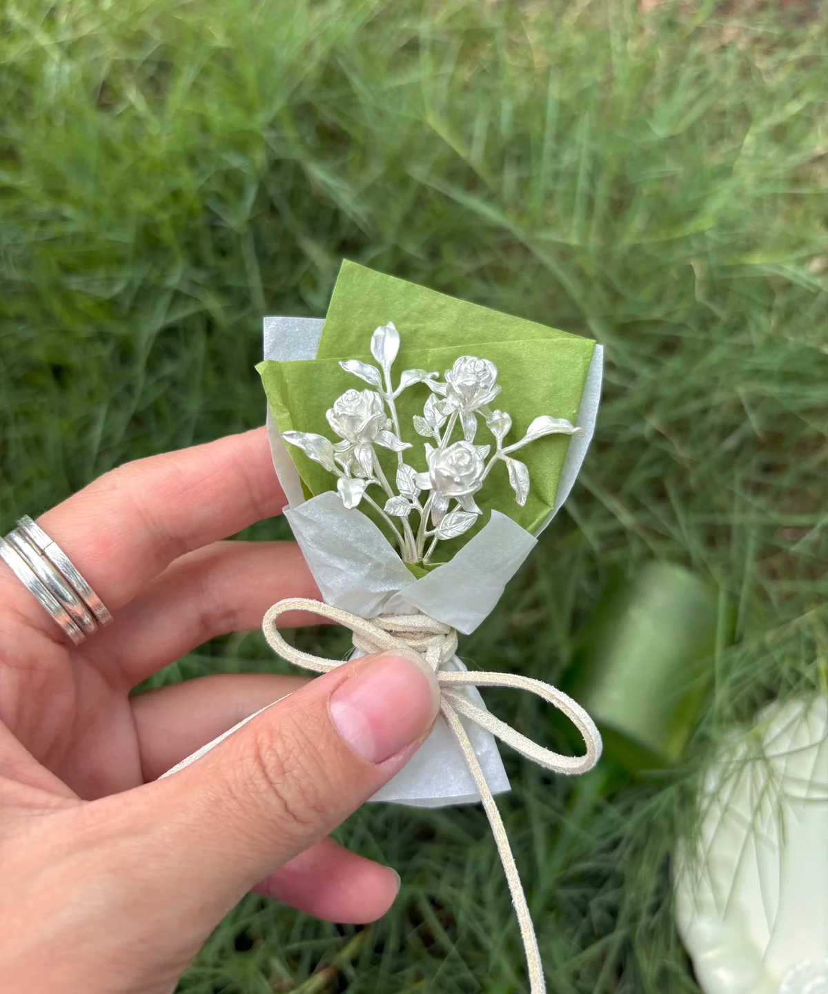 Handcrafted 925 sterling silver mini rose bouquet by Lazesoul, inspired by delicate paper art. A unique handmade art gift featuring intricate white roses, perfect for collectors, anniversaries, or elegant home décor.