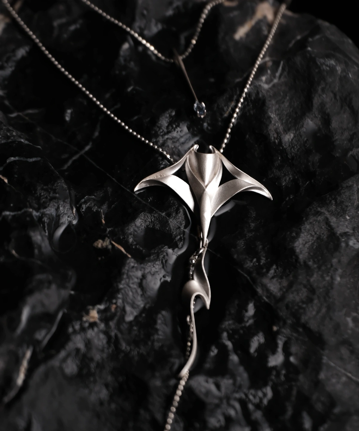 S925 Sterling Silver Stacked Manta Ray Necklace 06