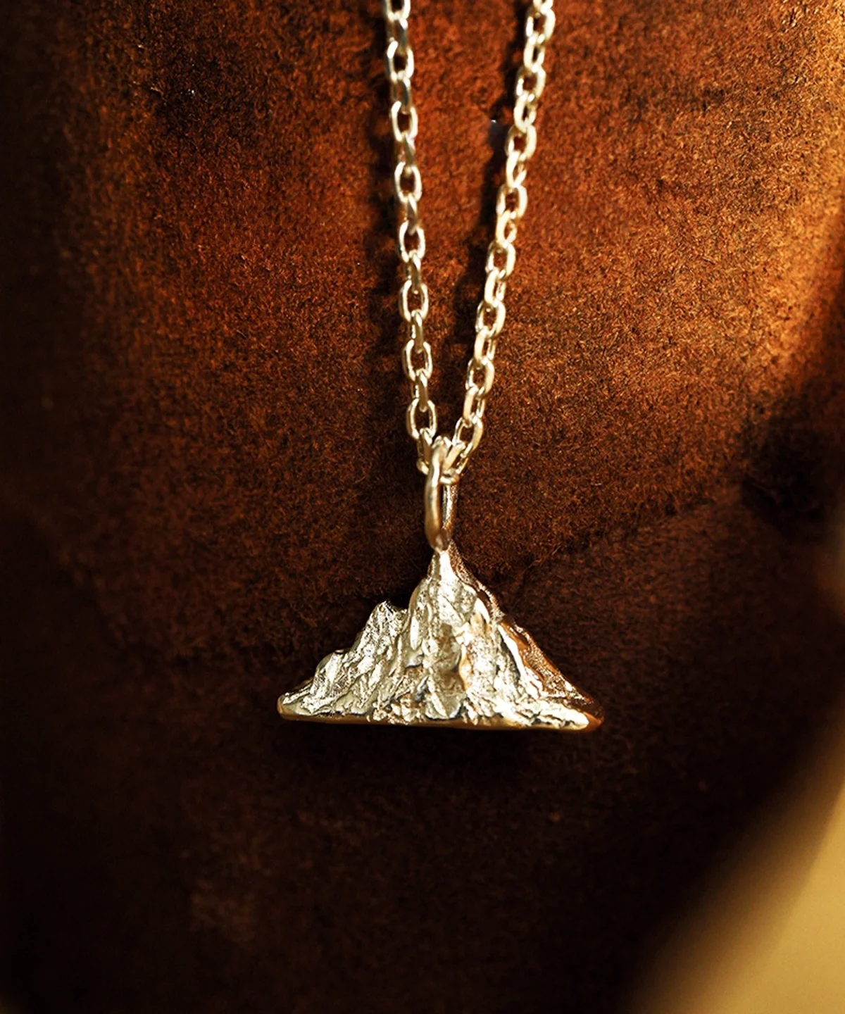 Snow Mountain Necklace 999 Pure Silver Pendant 01 Snow Mountain Necklace 999 Pure Silver Pendant 01