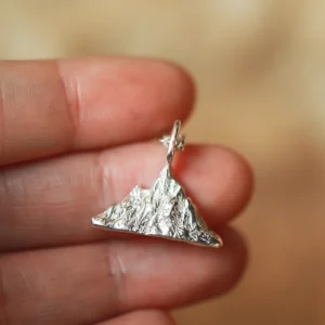 Snow Mountain Necklace 999 Pure Silver Pendant 02 Snow Mountain Necklace 999 Pure Silver Pendant 02