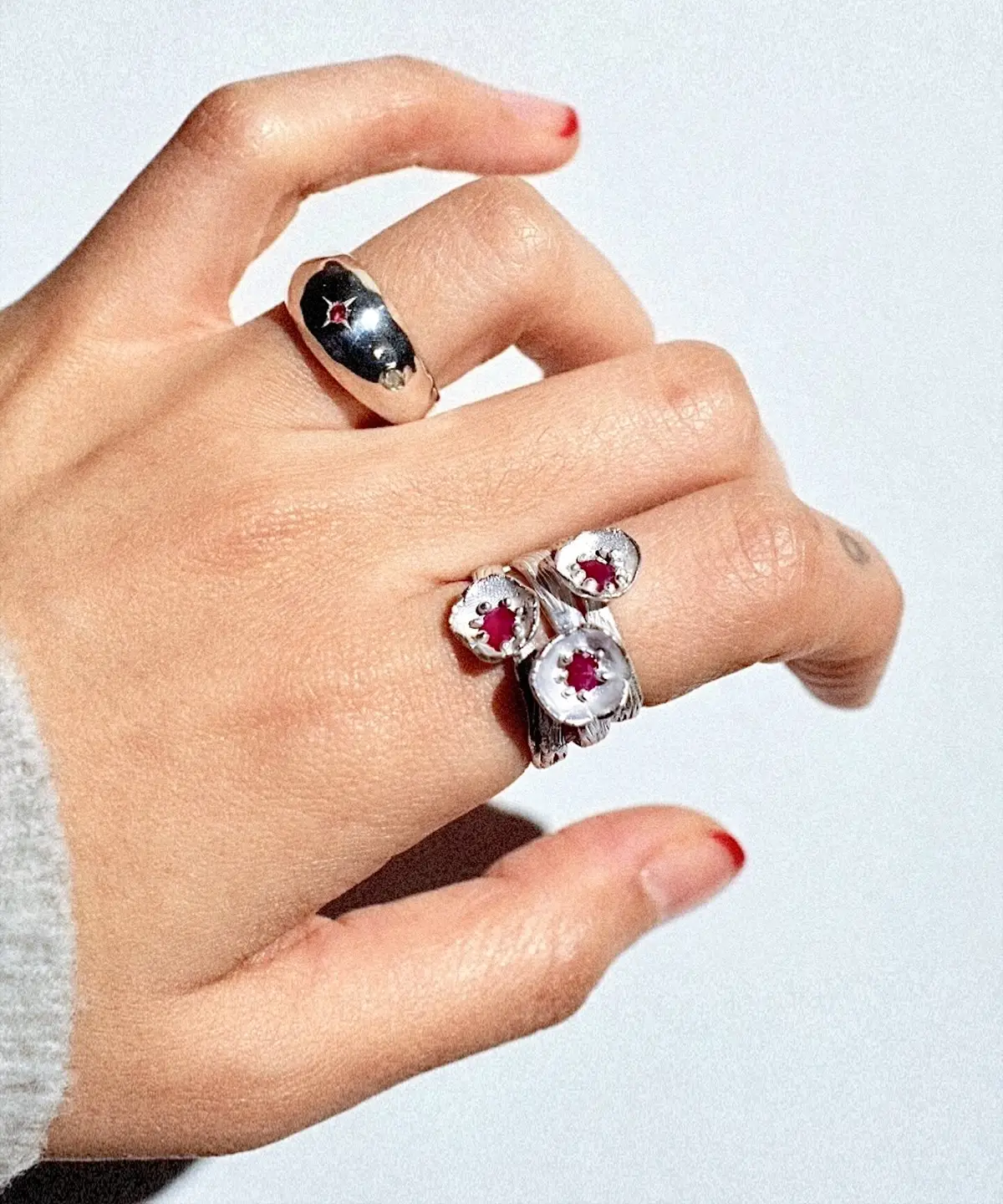 Poppy-Inspired Ruby Ring in S925 Sterling Silver 05 Poppy-Inspired Ruby Ring in S925 Sterling Silver 05