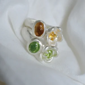 S925 Sterling Silver Peridot Ring with Double Stone Floral Design 01 S925 Sterling Silver Peridot Ring with Double Stone Floral Design 01