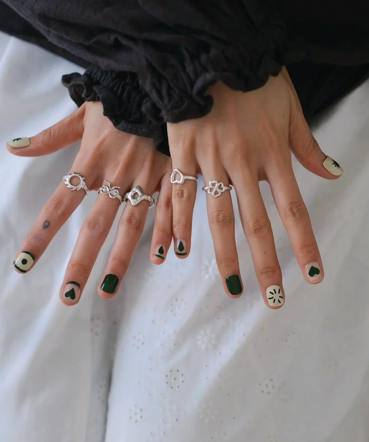 S925 Sterling Silver Stacking Rings Set in Minimal Line Designs 01 S925 Sterling Silver Stacking Rings Set in Minimal Line Designs 01