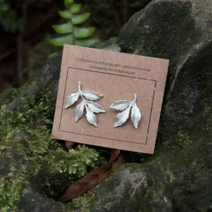 Trumpet Creeper Leaf Stud Earrings in S925 Sterling Silver 04 Trumpet Creeper Leaf Stud Earrings in S925 Sterling Silver 04
