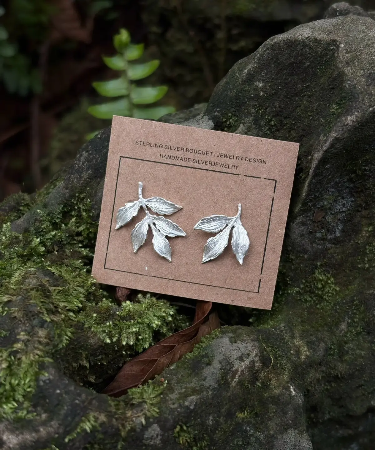 Trumpet Creeper Leaf Stud Earrings in S925 Sterling Silver 04 Trumpet Creeper Leaf Stud Earrings in S925 Sterling Silver 04