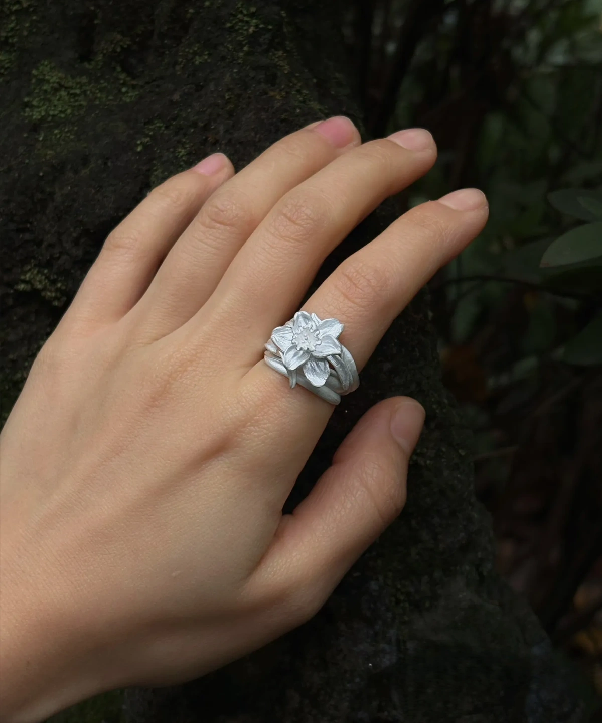 Daffodil Ring in S925 Sterling Silver March Birth Flower Ring 05 Daffodil Ring in S925 Sterling Silver March Birth Flower Ring 05