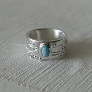 handmade larimar ring solid 999 silver wide band mushroom engraving side view