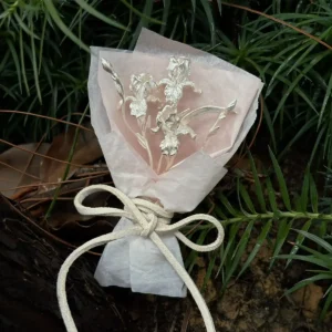 Miniature iris bouquet in 950 silver with pale pink layered wrapping